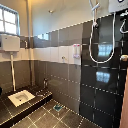 Inn Homestay 2Nd Floor Jasmine And Lavender Unit Teluk Intan Luaran gambar
