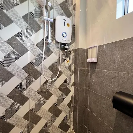 Inn Homestay 2Nd Floor Jasmine And Lavender Unit Teluk Intan Luaran gambar