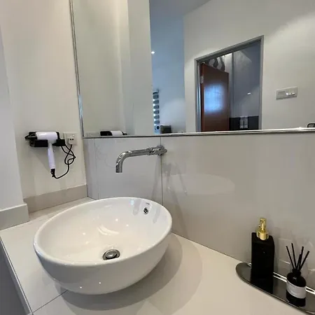 Inn Homestay 2Nd Floor Jasmine And Lavender Unit Teluk Intan Luaran gambar