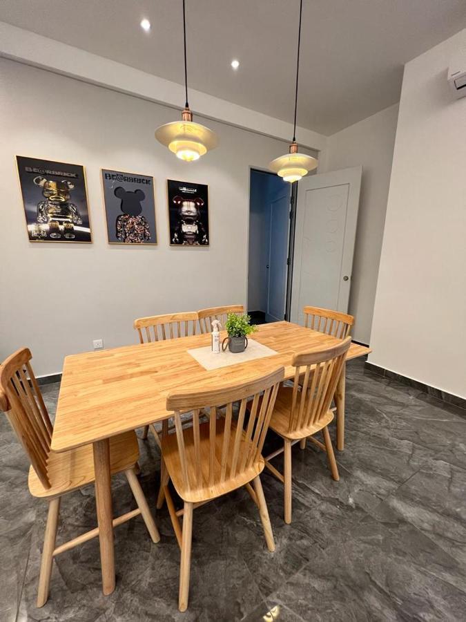 2nd Floor Jasmine And Lavender Unit Apartment *